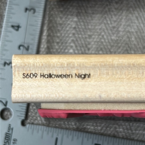 Halloween Nights S609 stamp set - Picture 10 of 12